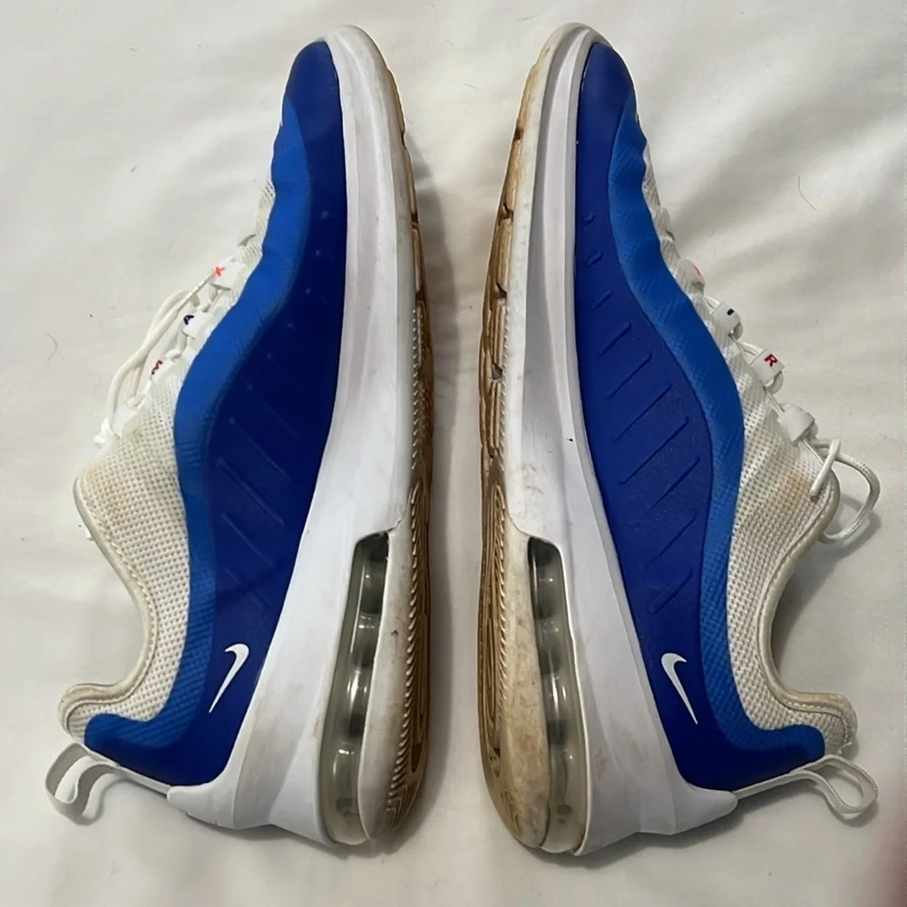 Air Max Axis White Racer Blue Sneakers